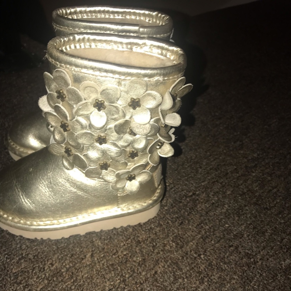 Gold toddler Uggs size 6